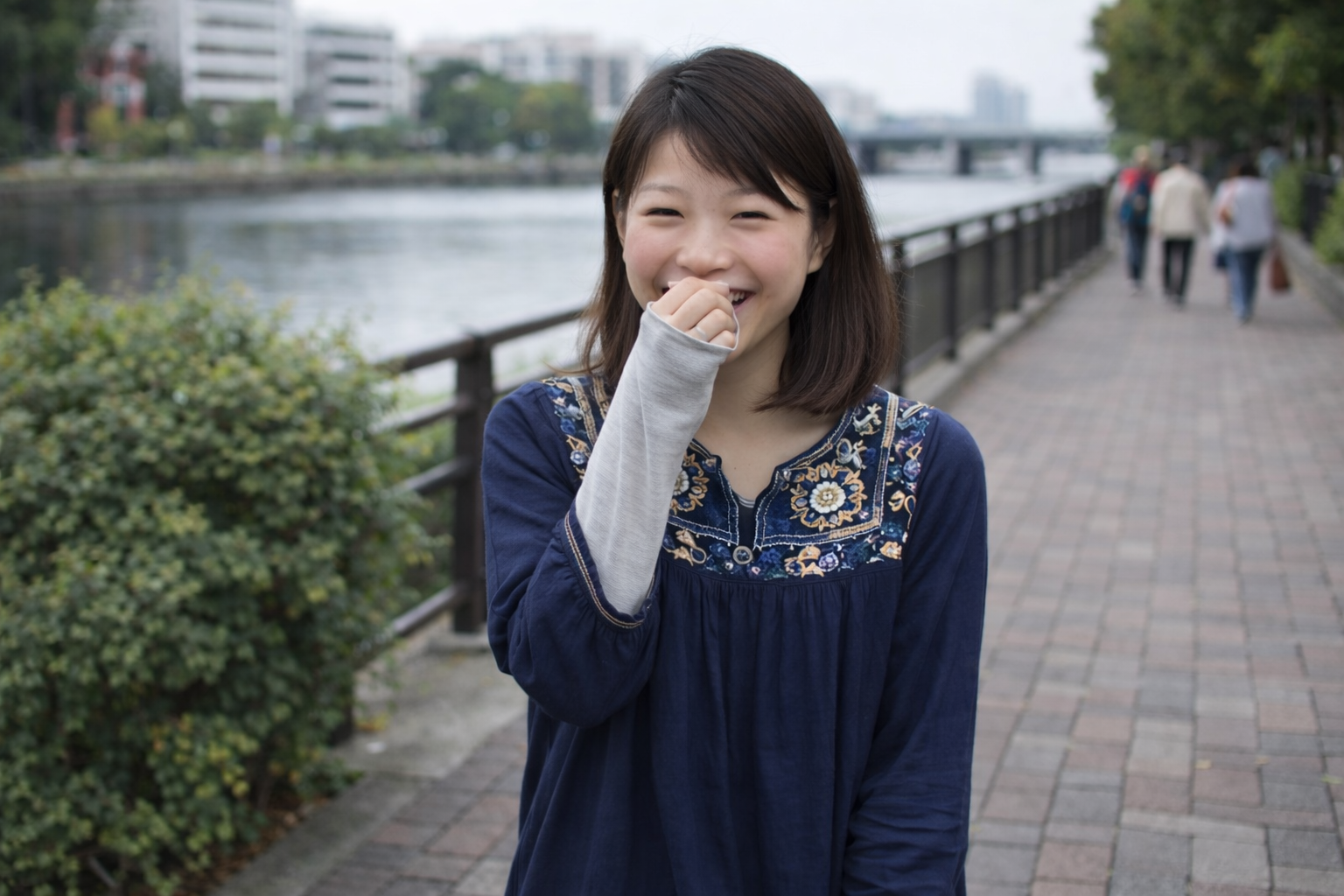 スライド2：お知らせのイメージ